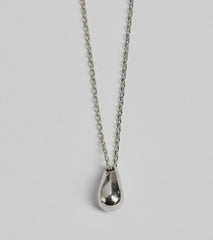 Chic Approved Teardrop Charm Necklace